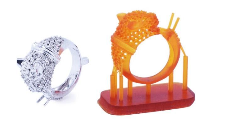 昨天晚上下班前老板叫我去他办公室，竟然问我。。。