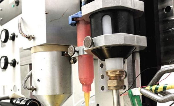 用于合金、弹性体和树脂的多材料3D打印机已推出