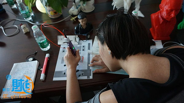 创想三维
首届免费体验课吸引一千多人关注