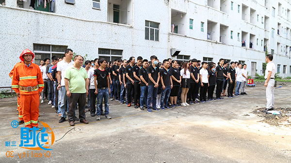 金九银十创想三维
做了什么 十大新闻为你揭秘