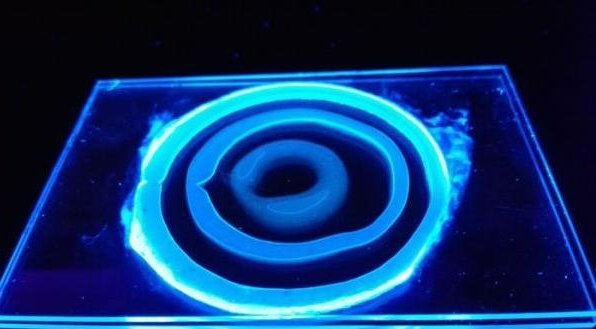 外媒：未来可通过活菌墨水材料3D打印你的皮肤