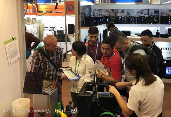 向世界展示“中国智造” 创想三维
参加第123届广交会受追捧