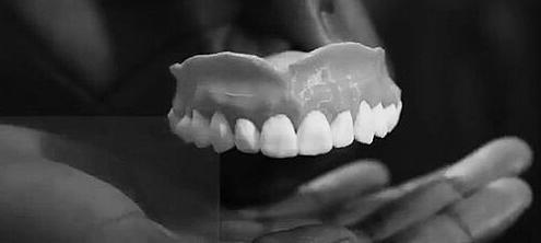 还有这种操作？3D打印智能假牙可缓释药物