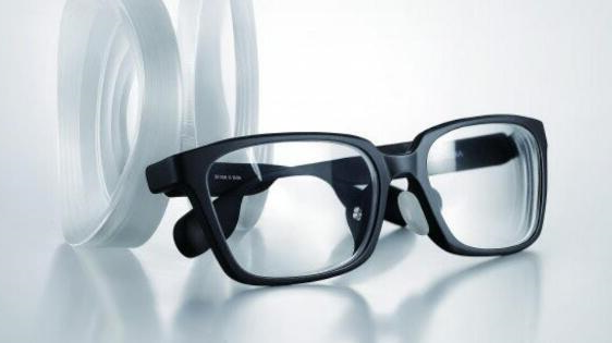 3D打印镜架实现匹配瞳孔正在改变眼镜制造