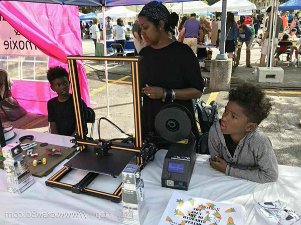 创想三维
3D打印机领跑教育行业 为科技发声