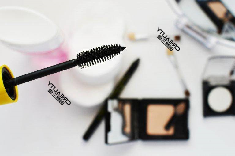 3D打印机制作睫毛刷