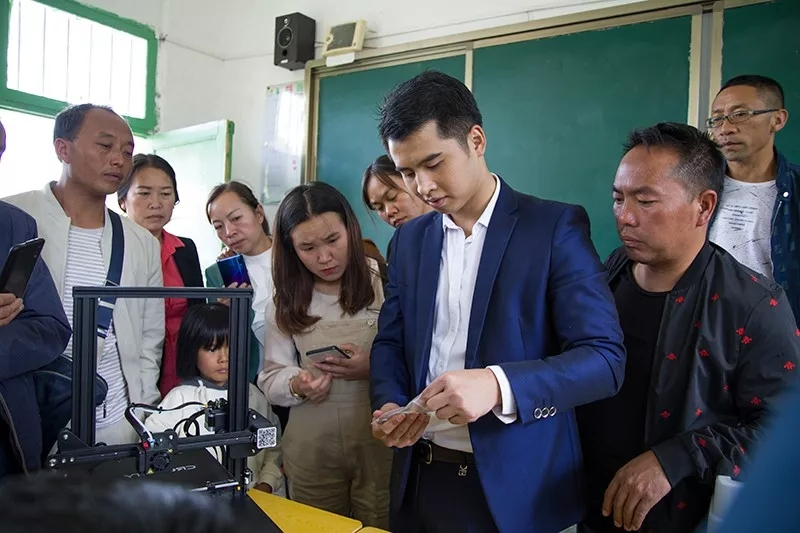 演示3D打印机操作步骤 演示3D打印机操作步骤