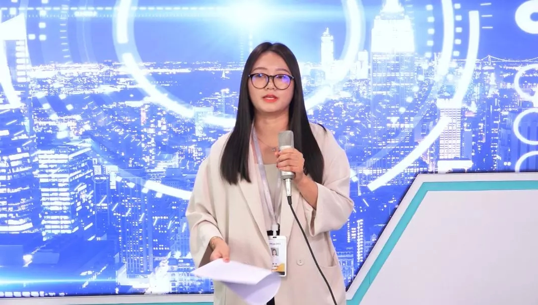 向全球用户对CR-10 V2 3D打印机从研发初衷、产品思路、产品理念和研发历程展 向全球用户对CR-10 V2 3D打印机从研发初衷、产品思路、产品理念和研发历程展