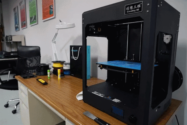 3D打印机在工业领域的应用GIF图