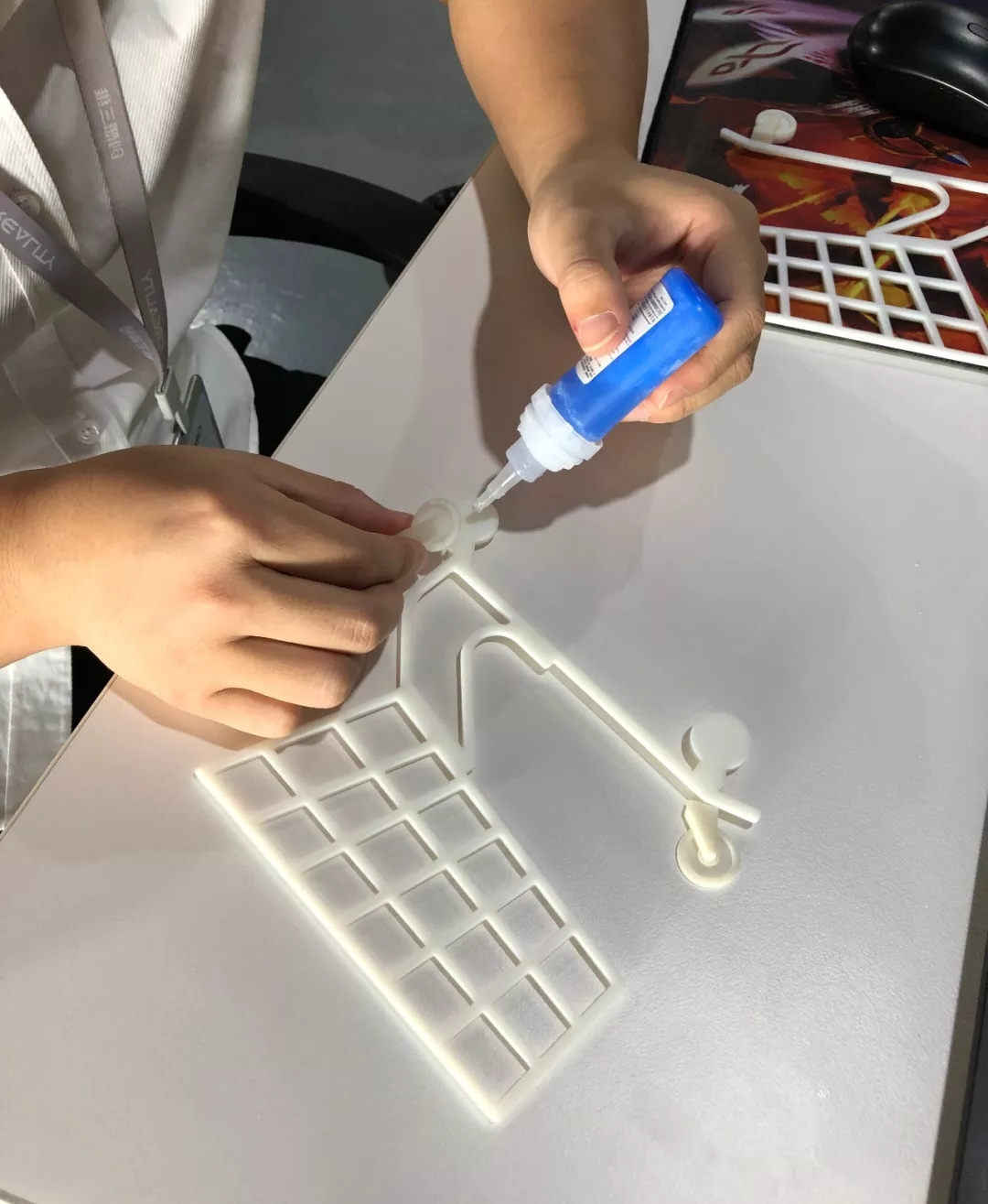 用502粘合3D打印机购物车模型零件