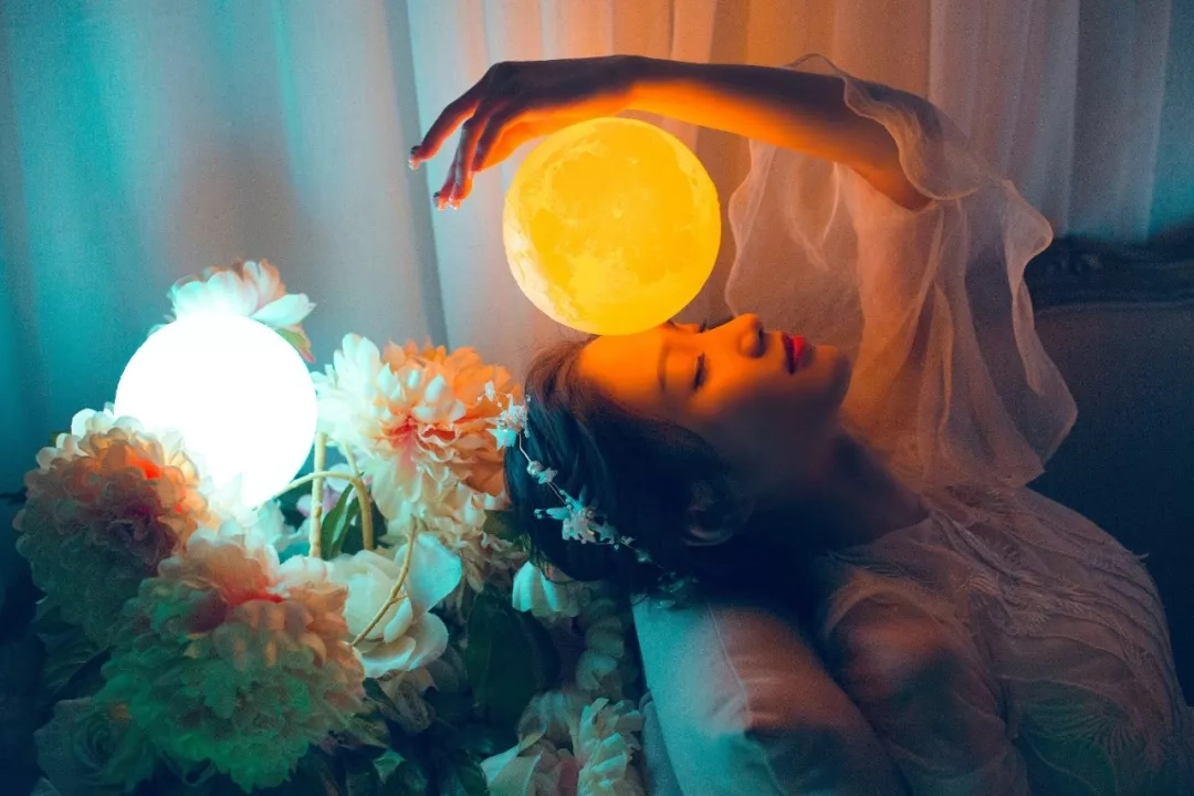 创想三维
3D打印机月球灯礼品 创想三维
3D打印机月球灯礼品