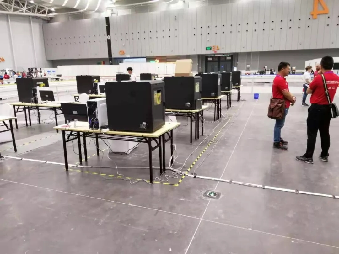 创想三维
3D打印机CT-300为工业设计赛保驾护航