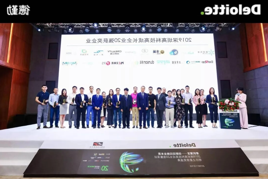 创想三维
在3D打印机研发上面获国内外客户青睐